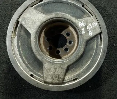 Audi A6 S6 C5 4B Crankshaft pulley 059105251M