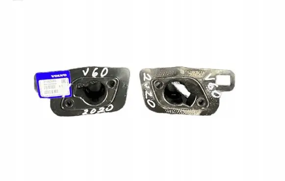 Volvo V60 Headlight washer nozzle holder 31663586 31663587