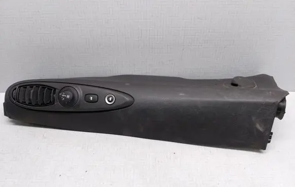 Peugeot 807 Front door window switch trim 1483324077 1487444077 8301993