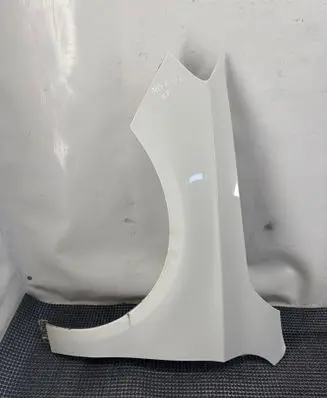 Mercedes-Benz A W176 Fender 650