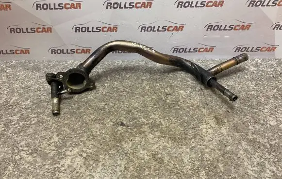 Nissan X-Trail T30 Engine coolant pipe/hose