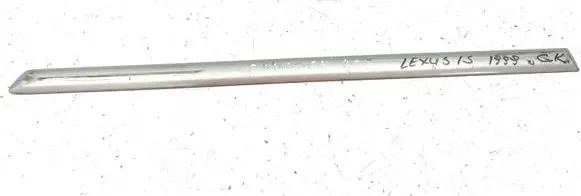 Lexus IS 200-300 Rear door trim (molding)