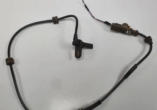 Nissan Primera ABS rear brake sensor 47901-AV710