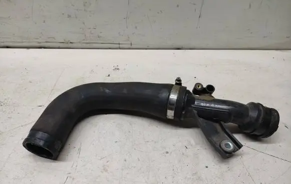 Nissan Qashqai Intercooler hose/pipe