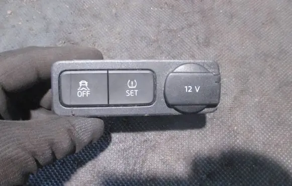 Volkswagen Up Other switches/knobs/shifts 1S0953508