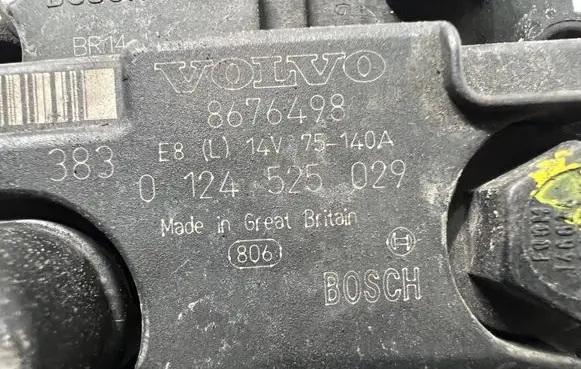 Volvo XC90 Generator/alternator 8676498 0124525029 14V75140A