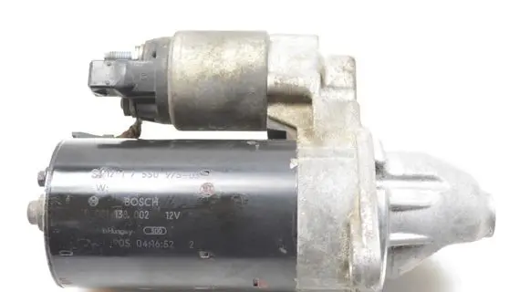 BMW 3 E90 E91 Starter motor 7550975