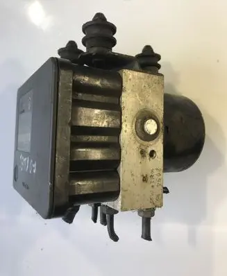 Volkswagen Jetta V ABS Pump 1K0907379Q