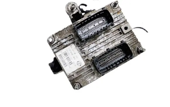 Fiat 500 Engine control unit/module 51829843