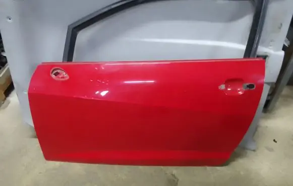 Door (2 Door Coupe)