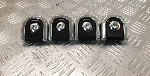 Land Rover Evoque I Tie down hook / loop 