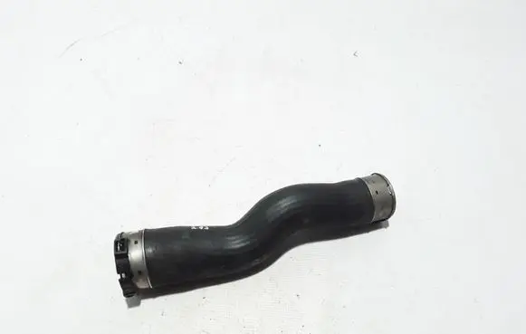BMW 5 F10 F11 Intercooler hose/pipe 7810614