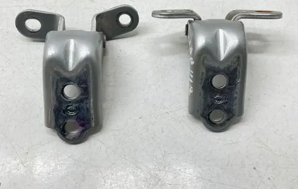 Hyundai Tucson TL Front door hinge set 