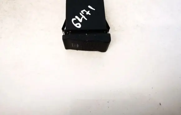 Windscreen/window heater switch
