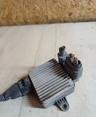 Hyundai Sonata Heater blower fan relay 253853K400 CGD0063