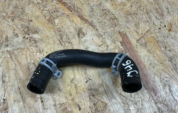 Volvo XC60 Engine coolant pipe/hose 31493272 8888471907