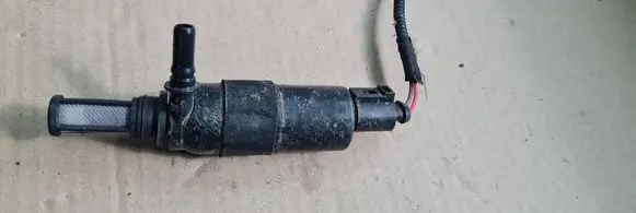 Audi A5 Sportback 8TA Headlight washer pump 8K0955681
