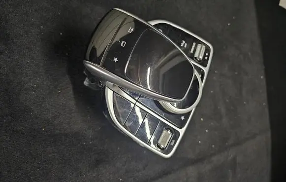Mercedes-Benz C W205 Head unit multimedia control A2059008726 0000032055 A2C39592900