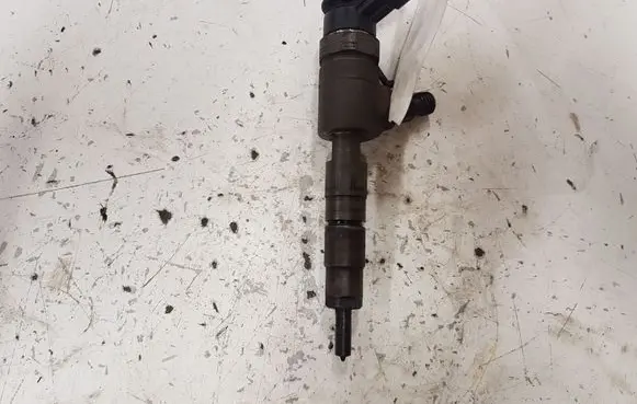Ford Mondeo MK V Fuel injector 0445110489 CV6Q9F593AA 55621