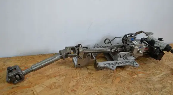 Audi A3 S3 8P Steering wheel axle 8P1419502J