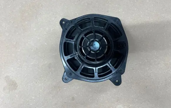 Mercedes-Benz GLE W167 Parcel shelf speaker A1678206501 018564088C