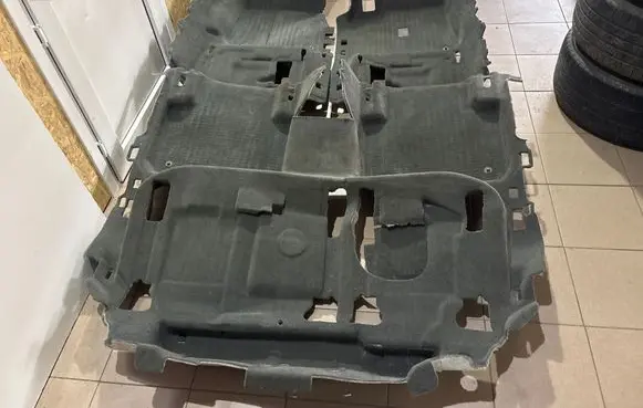 Porsche Cayenne (9Y0 9Y3) Interior carpet 9Y0863367D 9Y1863103B