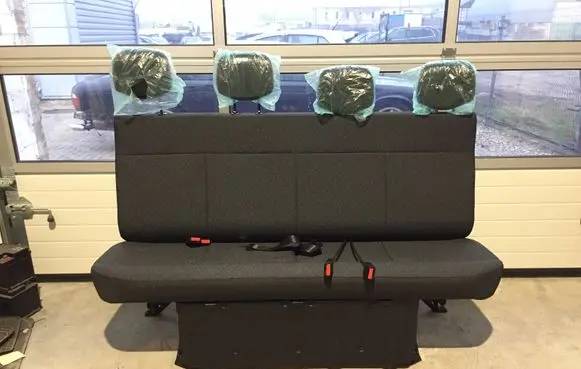 Opel Movano B Second row seats 