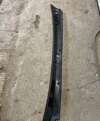 Opel Frontera B Wiper trim 8971244200
