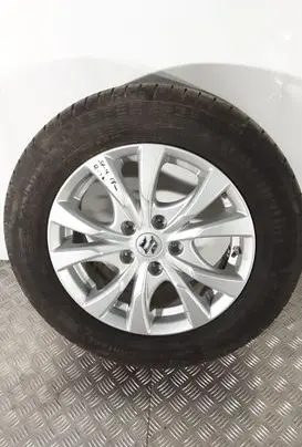 Suzuki SX4 S-Cross R16 alloy rim 