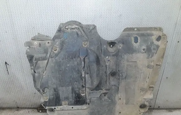 Mitsubishi Outlander Engine splash shield/under tray 5379A403