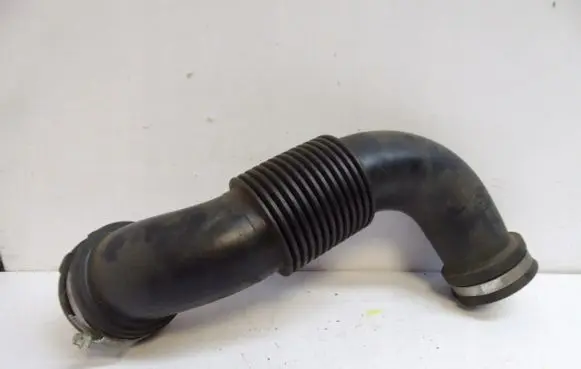 Opel Meriva B Breather/breather pipe/hose 13267237