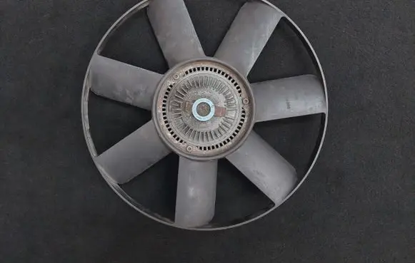 BMW 5 E39 Viscous fan clutch 6535500000 11522245195 2243303