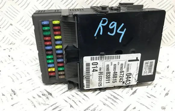 Renault Laguna II Fuse module 8200346815 0930809 21675971