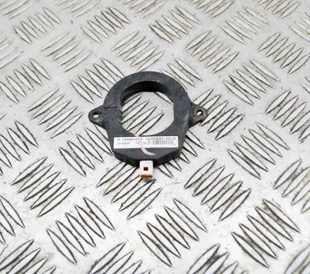 Tesla Model S Keyless system antenna X12069002 100562700B