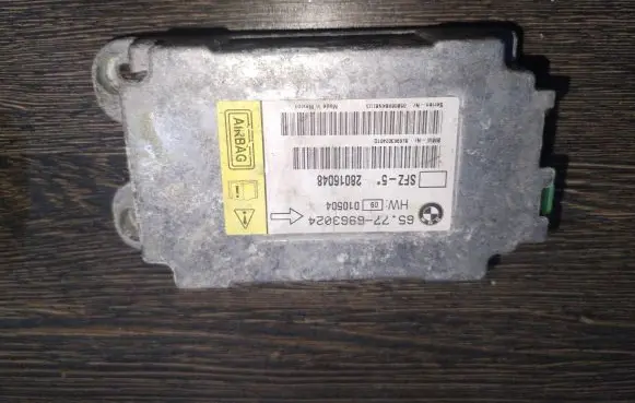 BMW 5 E60 E61 Airbag control unit/module 6963024 28016048 65776963024