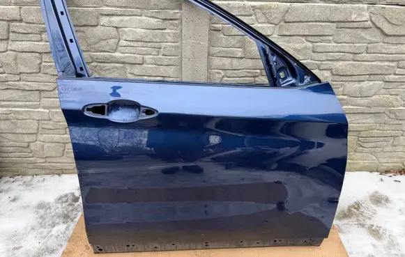 BMW X1 F48 F49 Front door CHZP006