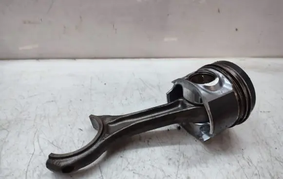 Piston