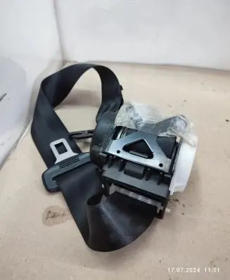 Audi A6 S6 C7 4G Rear seatbelt 4G8857805B