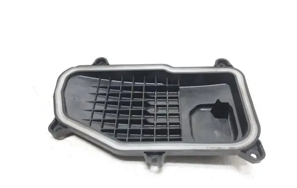 Audi Q3 8U Headlight/headlamp dust cover 1001001007L