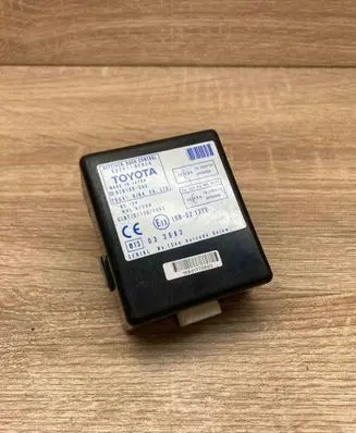 Toyota Corolla Verso AR10 Door control unit/module 897410F010 61B168000