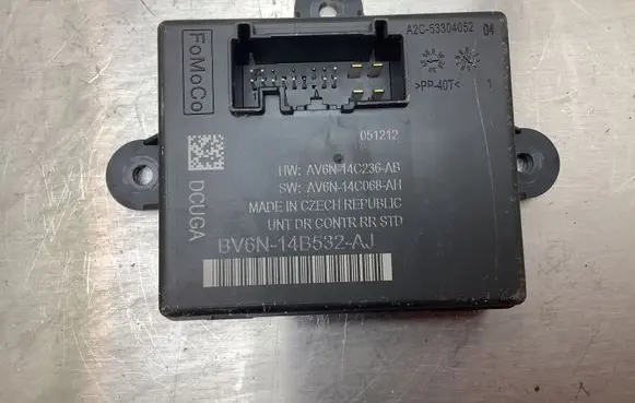 Ford Focus Door control unit/module AV6N14C068AH BV6N14B532AJ