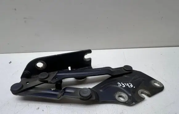 Volkswagen Golf Plus Engine bonnet/hood hinges 5M0823301