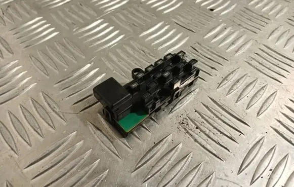 Volkswagen PASSAT B6 Steering angle sensor 3C0959654
