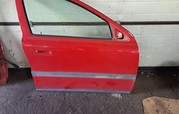 Volvo S60 Front door