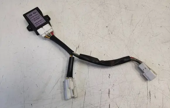 Hyundai i40 Seat heating relay 891963Z000