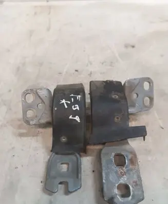 BMW 5 E39 Tailgate/trunk/boot hinge