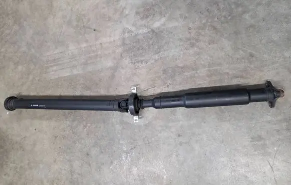 BMW 4 F32 F33 Drive shaft (set) 7638486
