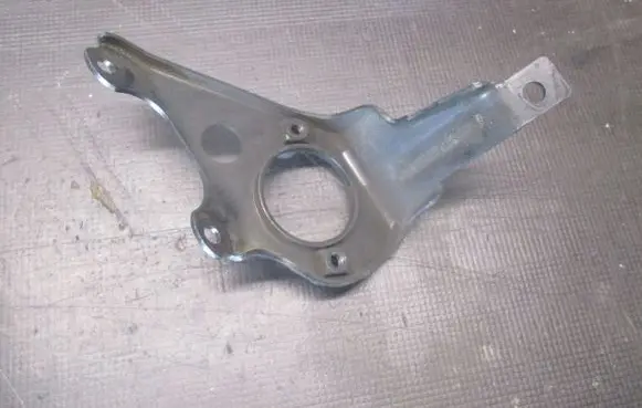 Ford Mondeo MK IV Holder (bracket) 