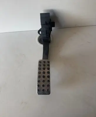 Mercedes-Benz B W246 W242 Accelerator throttle pedal A2463001604