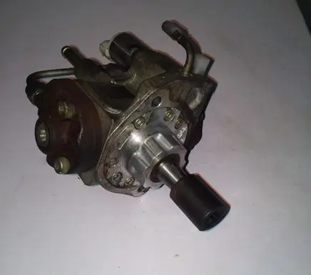 Nissan Pathfinder R51 Fuel injection high pressure pump 16700EB300